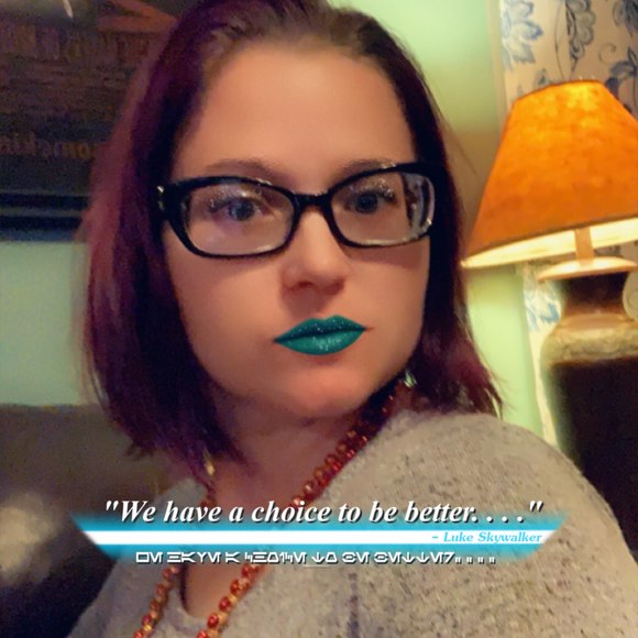 Profile Picture of Erin Vandell (@airn9481) on Poshmark