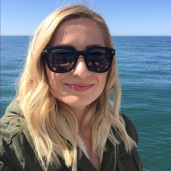 Profile Picture of Natalie Prokopchuk (@nataleepro) on Poshmark