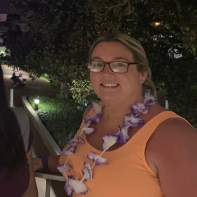 Profile Picture of Michelle St. Louis (@MichelleStLouis) on Twitter