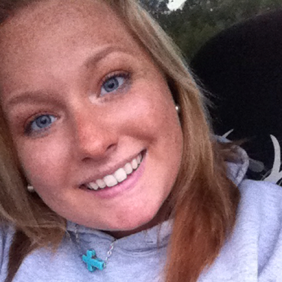 Mary kate Cantrell - Poshmark Profile Picture of Mary kate Cantrell (@maryy_katee8) on Poshmark