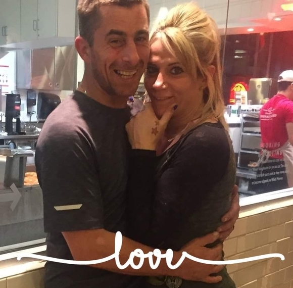 Profile Picture of Danielle Abate (@danielle_abate) on Poshmark