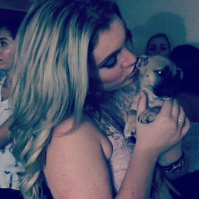 Profile Picture of Taylor Alexander (@gottabetaylor) on Pinterest