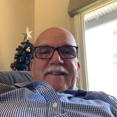 Profile Picture of Paul Van Loon (@paulvanloon11) on Twitter