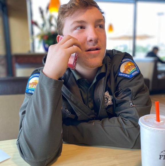 Andrew Odam - Poshmark Profile Picture of Andrew Odam (@drewodam) on Poshmark