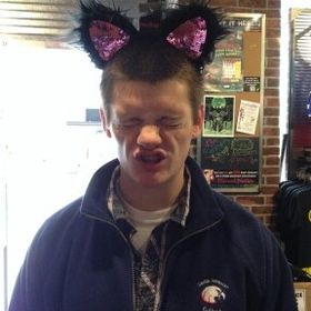 Profile Picture of Andrew Murphy (@luckeyinnet) on Pinterest