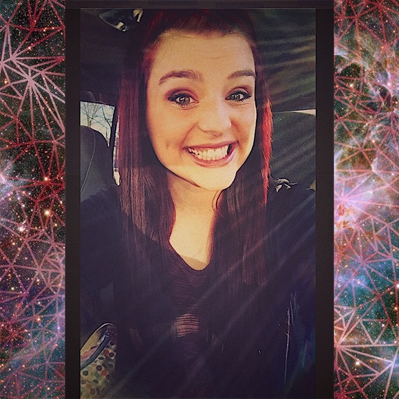 Profile Picture of Meagan Perry (@meaganperry) on Poshmark