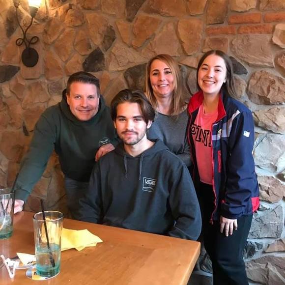 Profile Picture of Matt Kelley (@mattkelley628) on Poshmark