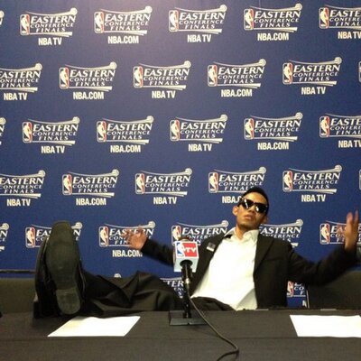 Profile Picture of Marlon Wong (@MoonWokker1923) on Twitter