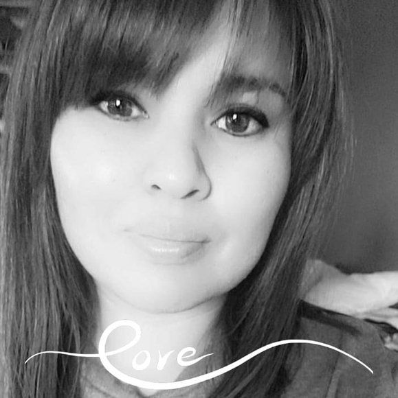 Profile Picture of Ratasha Ben (@tashhiebear) on Poshmark