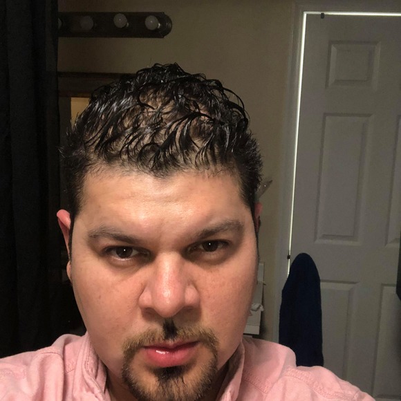Profile Picture of Javier Lara (@javierlara599) on Poshmark