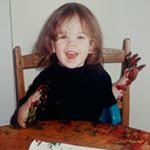 Profile Picture of Danielle Collier (@dootcreates) on Instagram