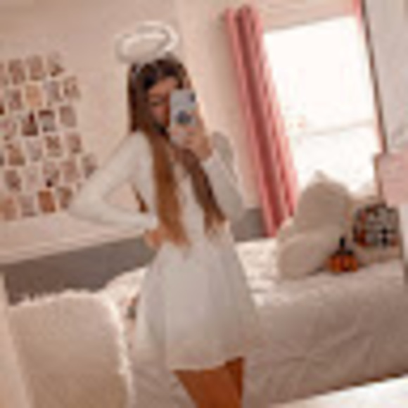 Profile Picture of Delaney Mitchell (@dmitch0705) on Poshmark