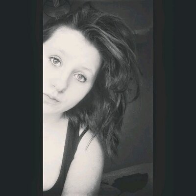 Profile Picture of Rebecca Sharkey (@rebecca_sharkey) on Twitter