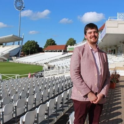 Profile Picture of James Halstead (@JamesTTHalstead) on Twitter