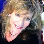 Profile Picture of Diana Lea Benson (@dianaleabenson) on Instagram