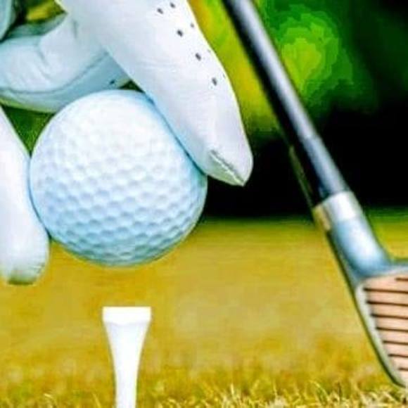 Profile Picture of Stephen Whiteside (@stephenwhitesid) on Poshmark