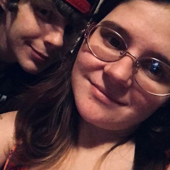 Profile Picture of Sabryna Hazzard (@sabrynahazzard) on Poshmark