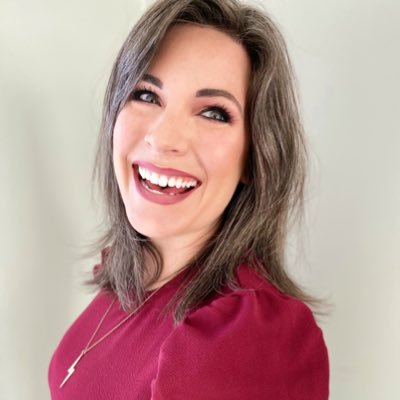 Profile Picture of Mary Larsen  ⚓ (@Mary__Larsen) on Twitter