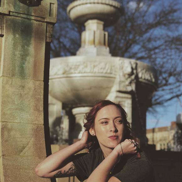 Profile Picture of Jessica Mullins (@jj1943) on Poshmark