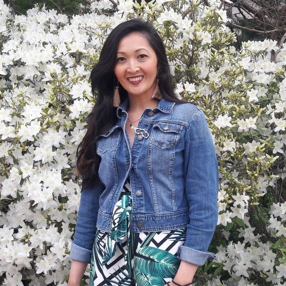 Profile Picture of At Hizon (@allanallyn4937) on Poshmark