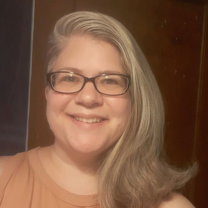 Profile Picture of Justine Collum (@throwback682) on Tiktok