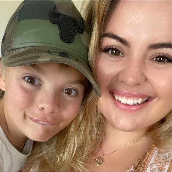 Profile Picture of Tori Grant (@torigrant354) on Poshmark