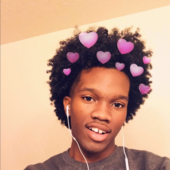 Profile Picture of Eugene Miller (@luxuryshock) on Poshmark