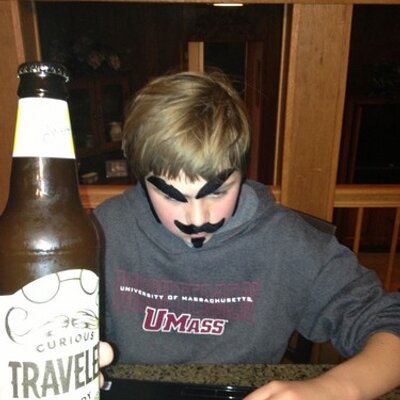 Profile Picture of Steve Halloran (@HalloranSteve) on Twitter