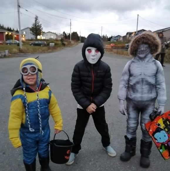 Profile Picture of Adam Ash (@adam_ash86) on Poshmark