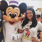 Profile Picture of Taylor Grimm (@tgrimm_simplyenchantedtravel) on Instagram