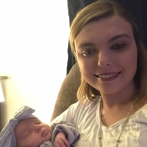 Profile Picture of Katlynn Sandusky (@katlynnsandusky) on Poshmark