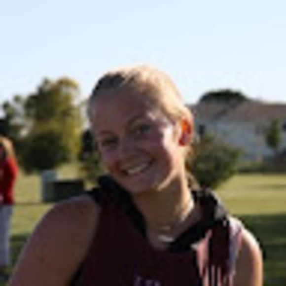 Profile Picture of Sage Trumbower (@sagetrumbower) on Poshmark