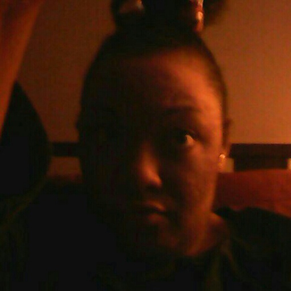 Profile Picture of Aja Rapelyea (@butterflylove23) on Poshmark
