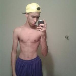 Profile Picture of Kendrick Foster (@ProShooterCuh) on Twitter