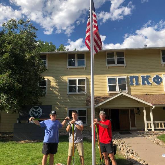 Alec Martinez - Poshmark Profile Picture of Alec Martinez (@martinezal2) on Poshmark