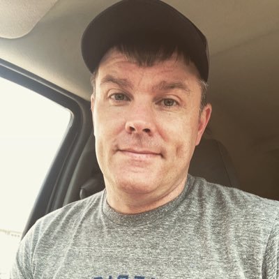 Profile Picture of John Hillyer (@HurleyStyles) on Twitter
