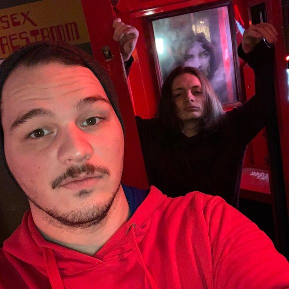 Profile Picture of Caleb Bell (@caleb_12e43) on Poshmark