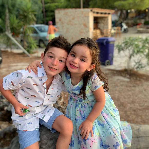 Profile Picture of Claude Vertzagias (@cvertz1) on Poshmark