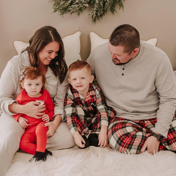 Profile Picture of Whitney Lathan (@wlathan) on Poshmark