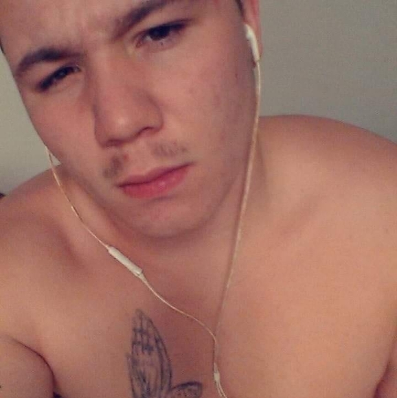 Profile Picture of Bruce Black (@bruceblack767) on Poshmark