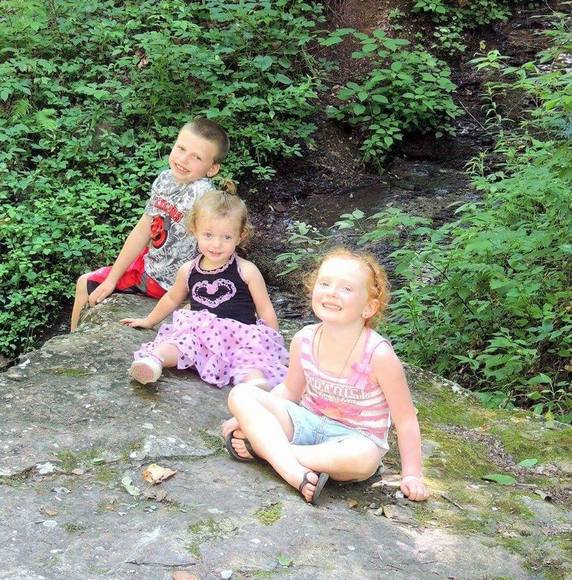 Profile Picture of Lucy Mcgraw (@missquick1971) on Poshmark