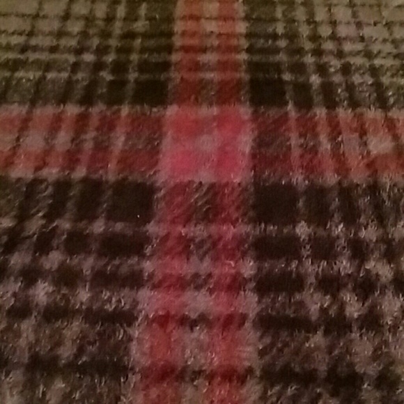 Profile Picture of Eric Cantu (@anthony7a) on Poshmark