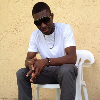 Profile Picture of JEAN (@Raymonvil23) on Twitter