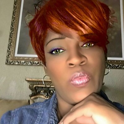 Profile Picture of Cassandra Tompkins (@cassandratompki) on Twitter