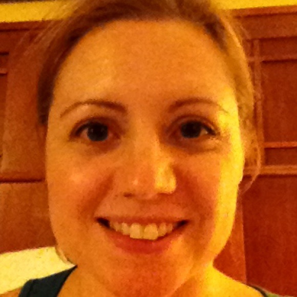 Profile Picture of Cameo Rogers (@crogers1129) on Poshmark