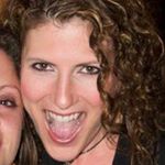 Profile Picture of Lisa Howell (@___browneyedgirl) on Instagram