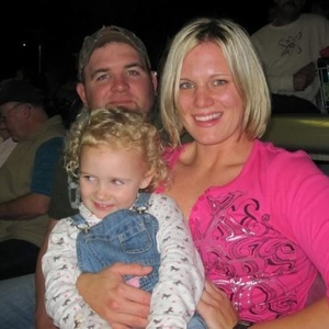 Profile Picture of Erin Storch (@firechick513) on Myspace