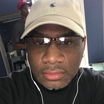 Profile Picture of Darrell Kinney (@kinneyboyz4life) on Twitter