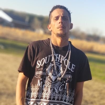 Profile Picture of James Locklear (@JamesLo87733870) on Twitter
