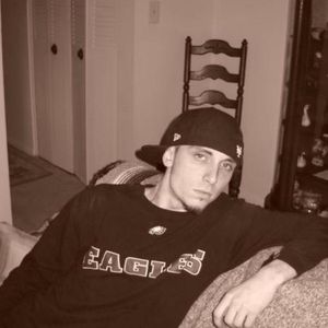 Profile Picture of Rob Bacher (@punkrockhunk1987) on Myspace